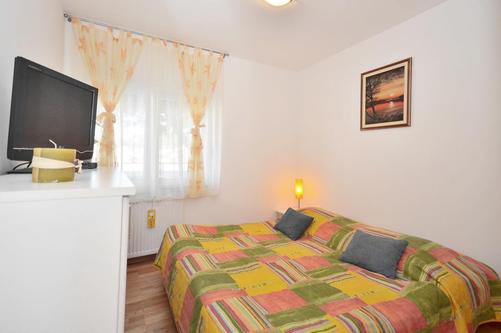 Apartments Vukasovic Мимице Стая снимка