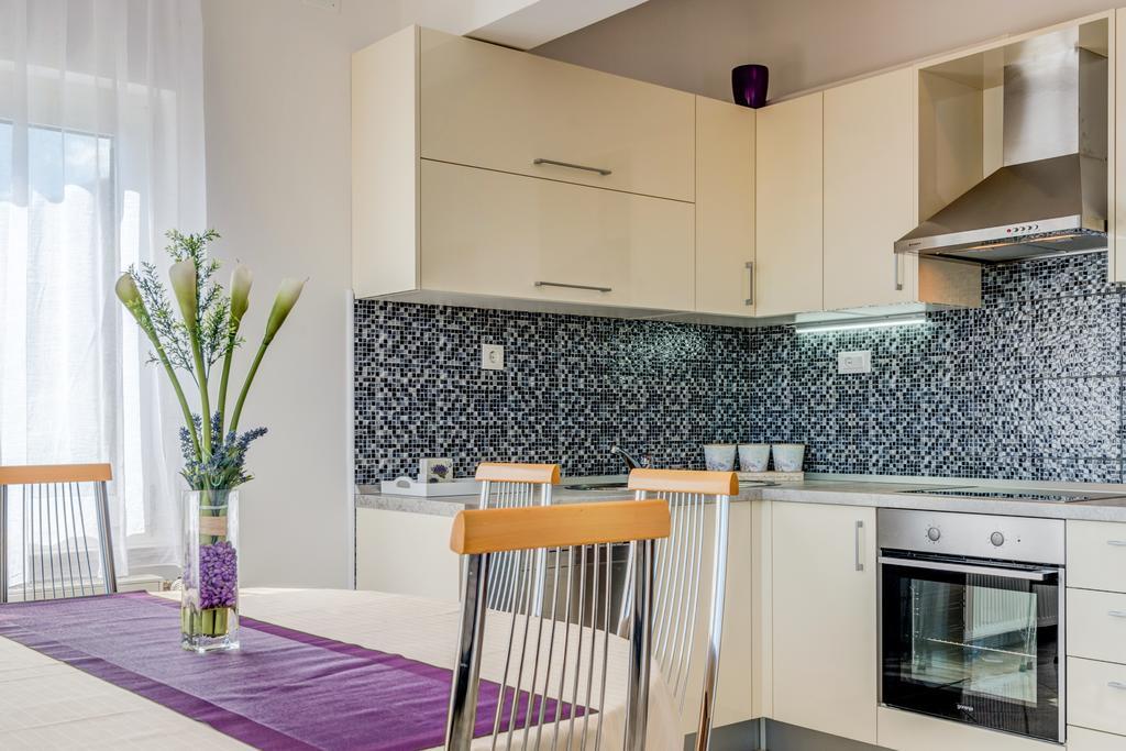 Apartments Vukasovic Мимице Екстериор снимка